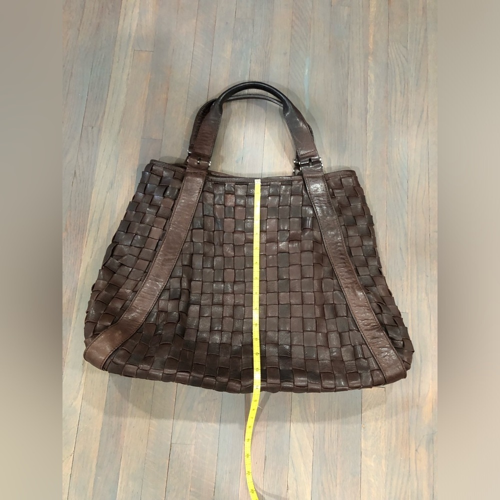 Condotti Italian Leather Handwoven Tote - Dark Brown, Large - Picture 4 of 10